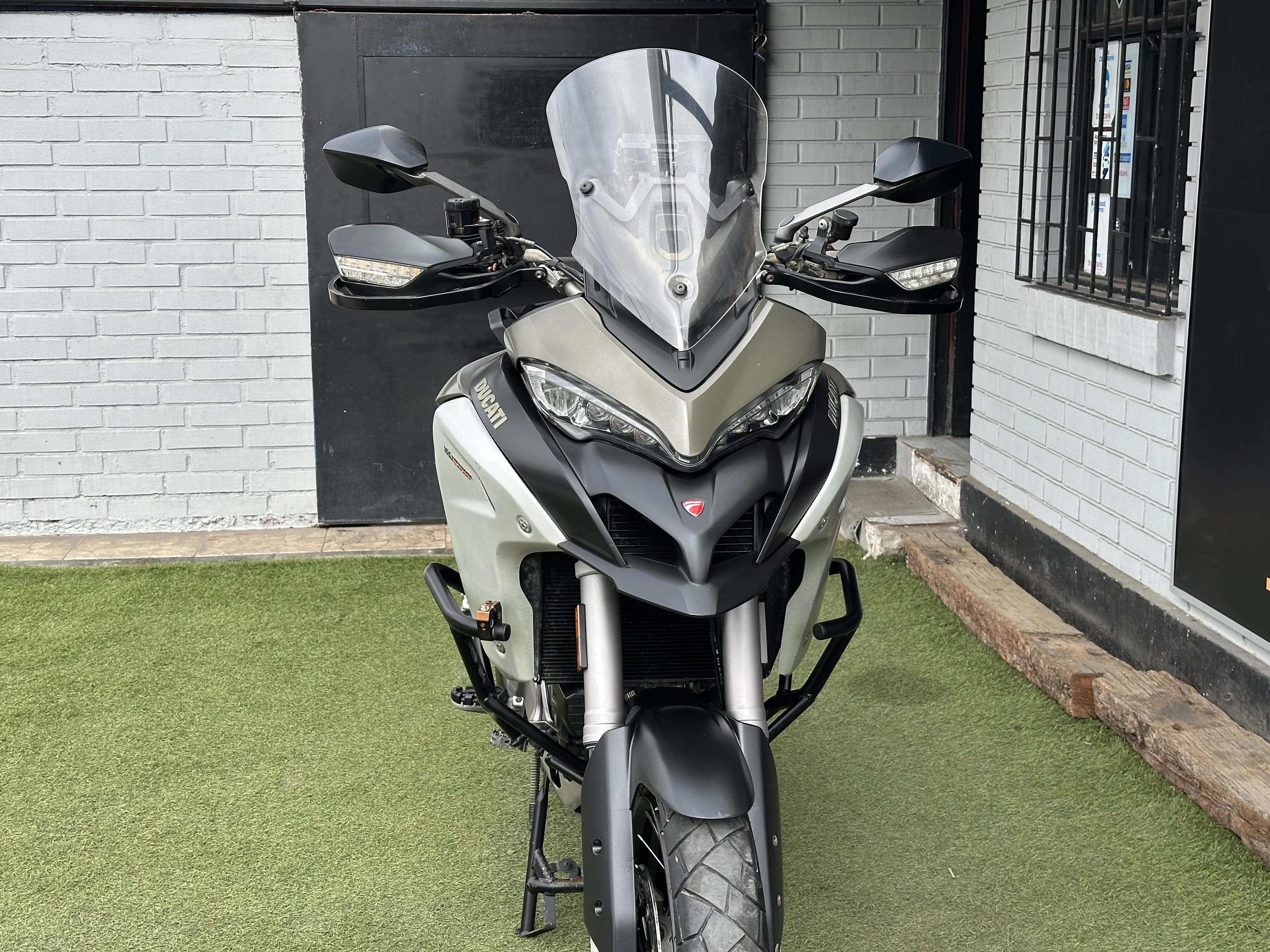 DUCATI MULTISTRADA ENDURO foto 2