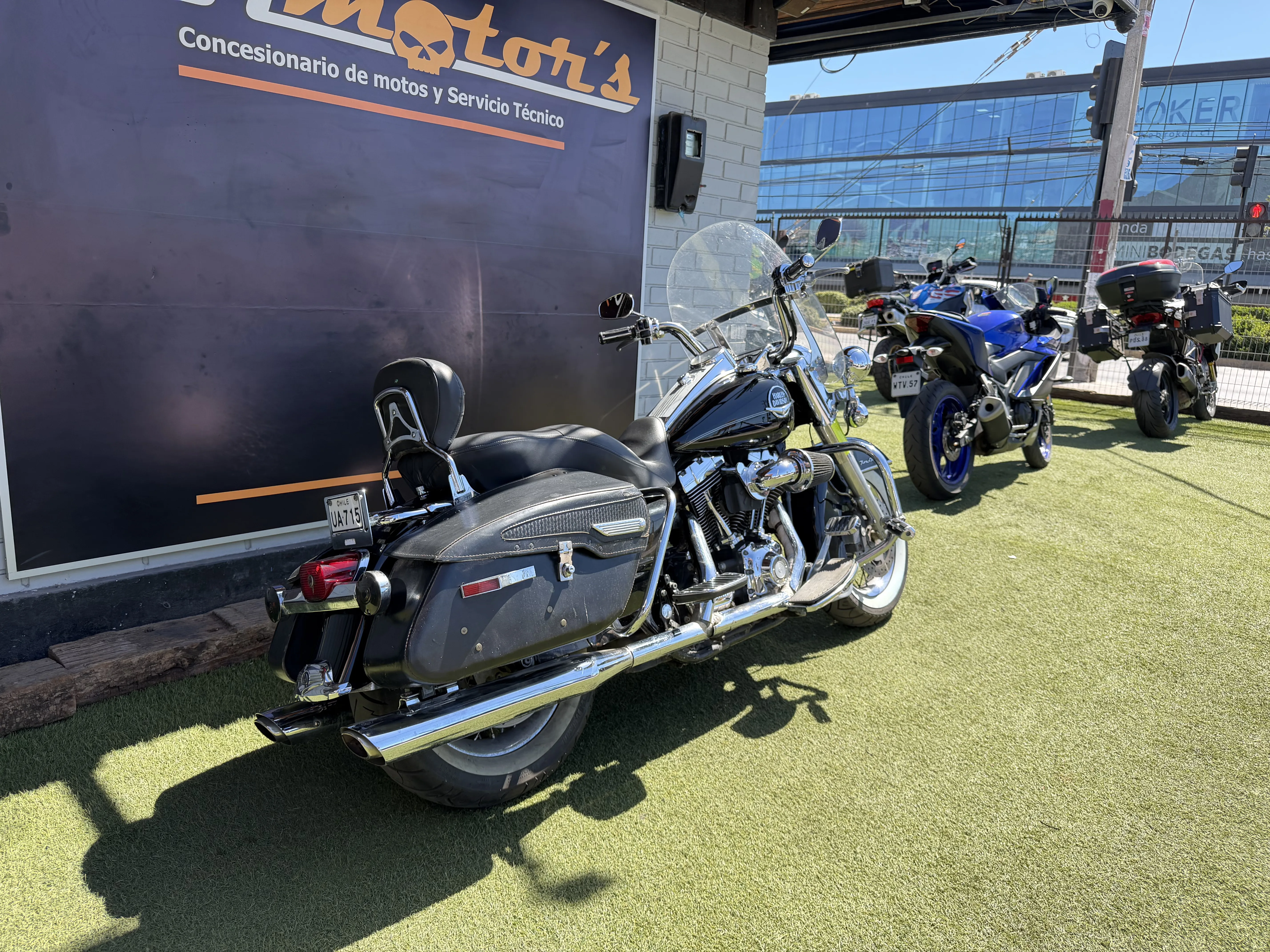 HARLEY DAVIDSON ROAD KING CLASSIC foto 1