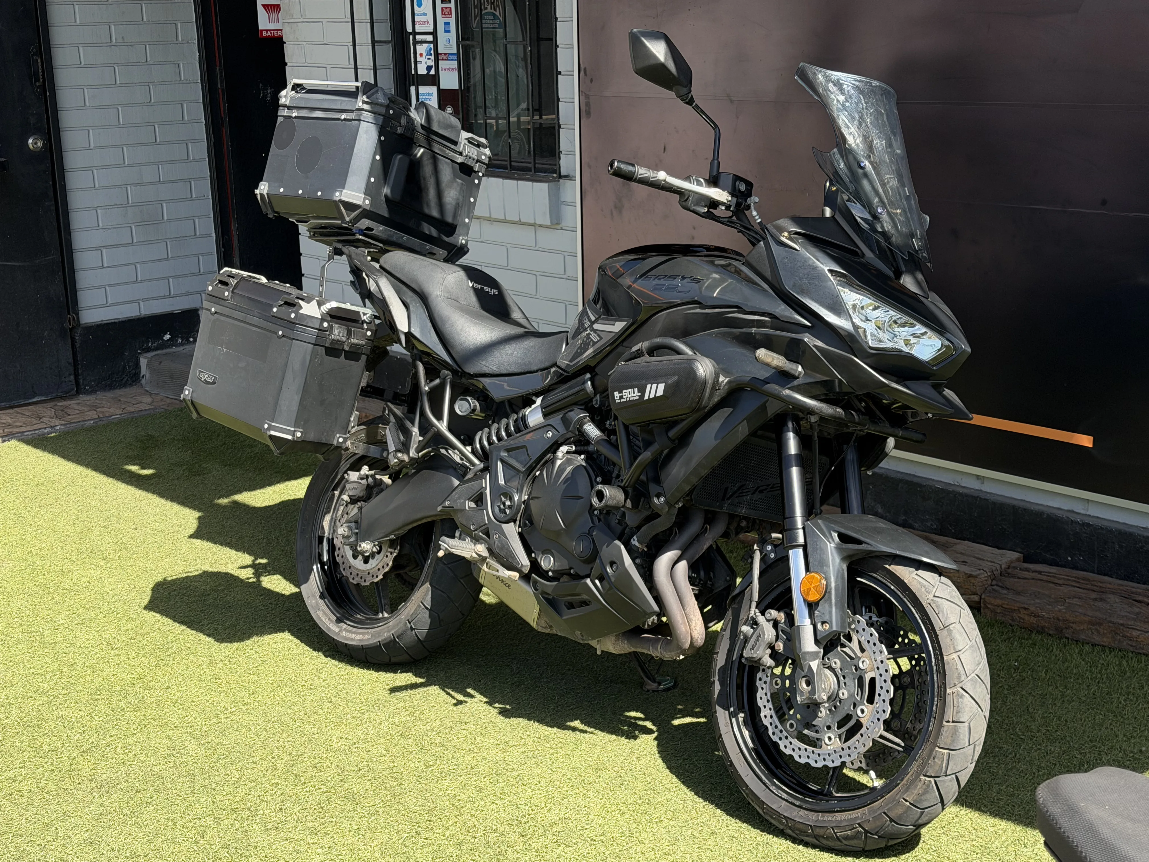 KAWASAKI VERSYS 650 ABS foto 1