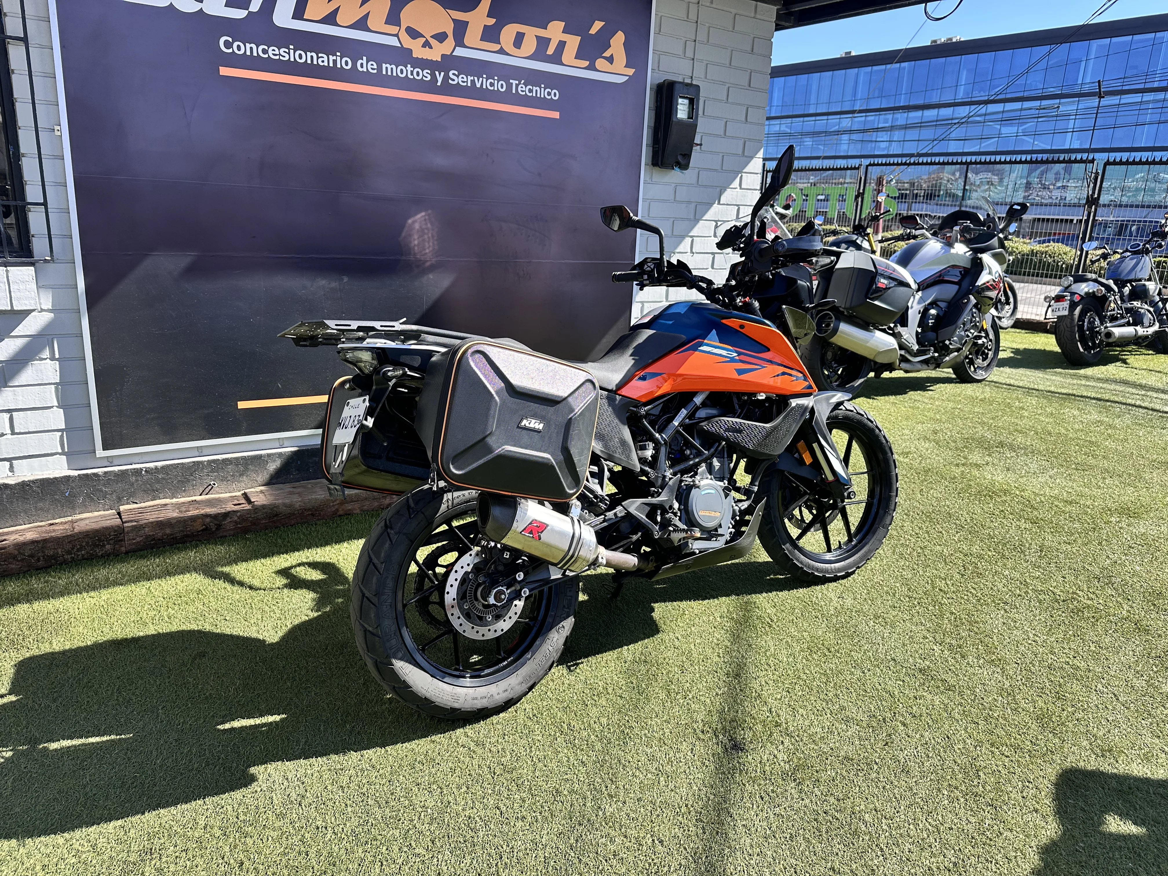 KTM ADVENTURE 390 foto 1
