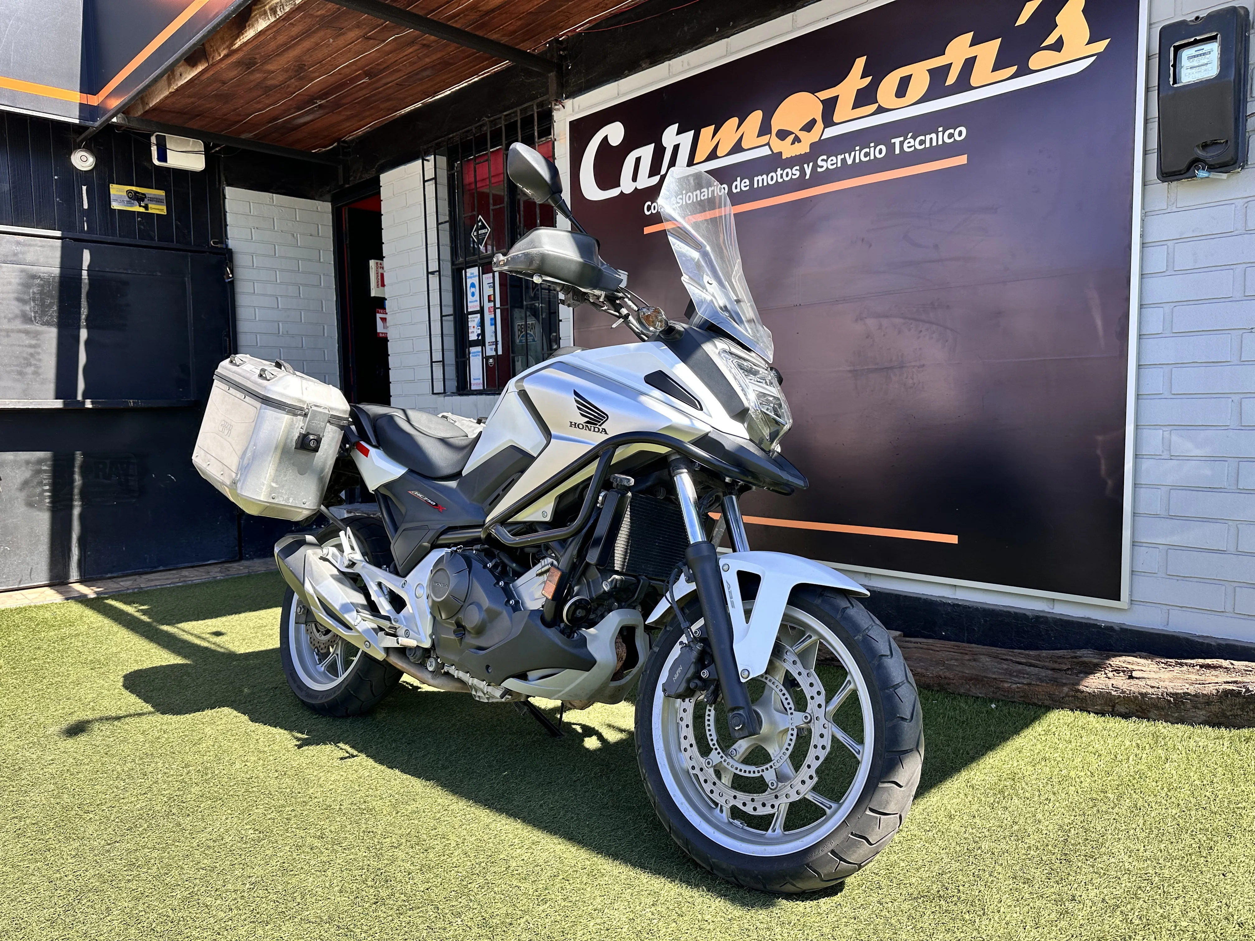 HONDA NC 750 X foto 1