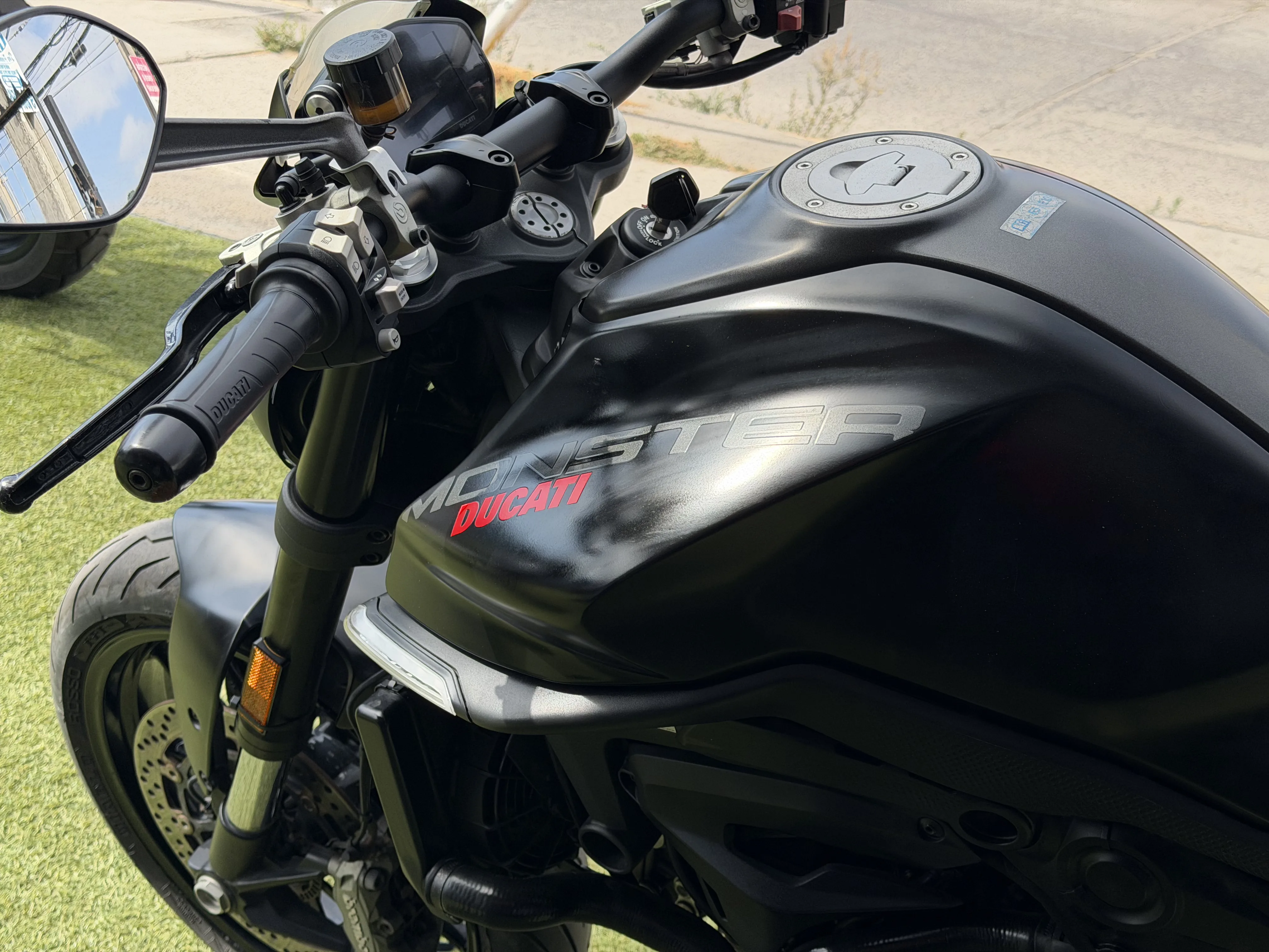 DUCATI MONSTER PLUS foto 6