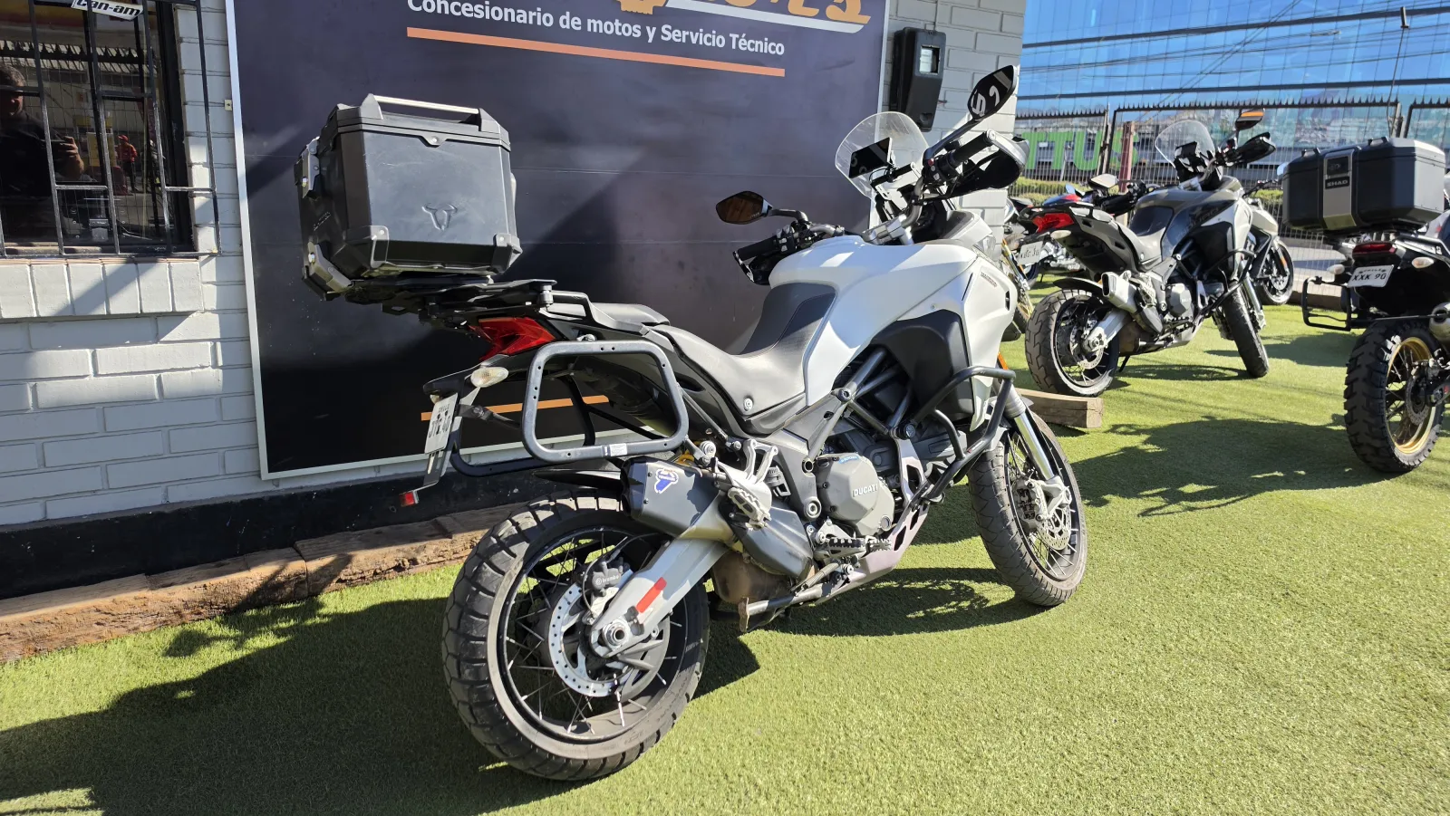 Ducati Multistrada 1200 Enduro foto 2