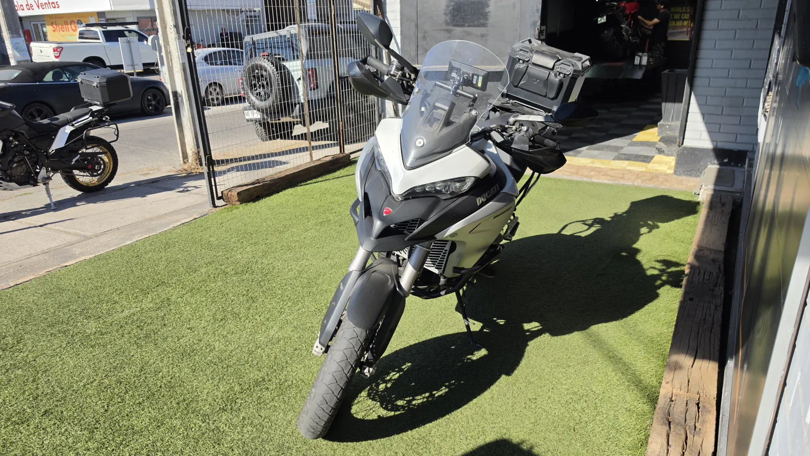 Ducati Multistrada 1200 Enduro foto 4