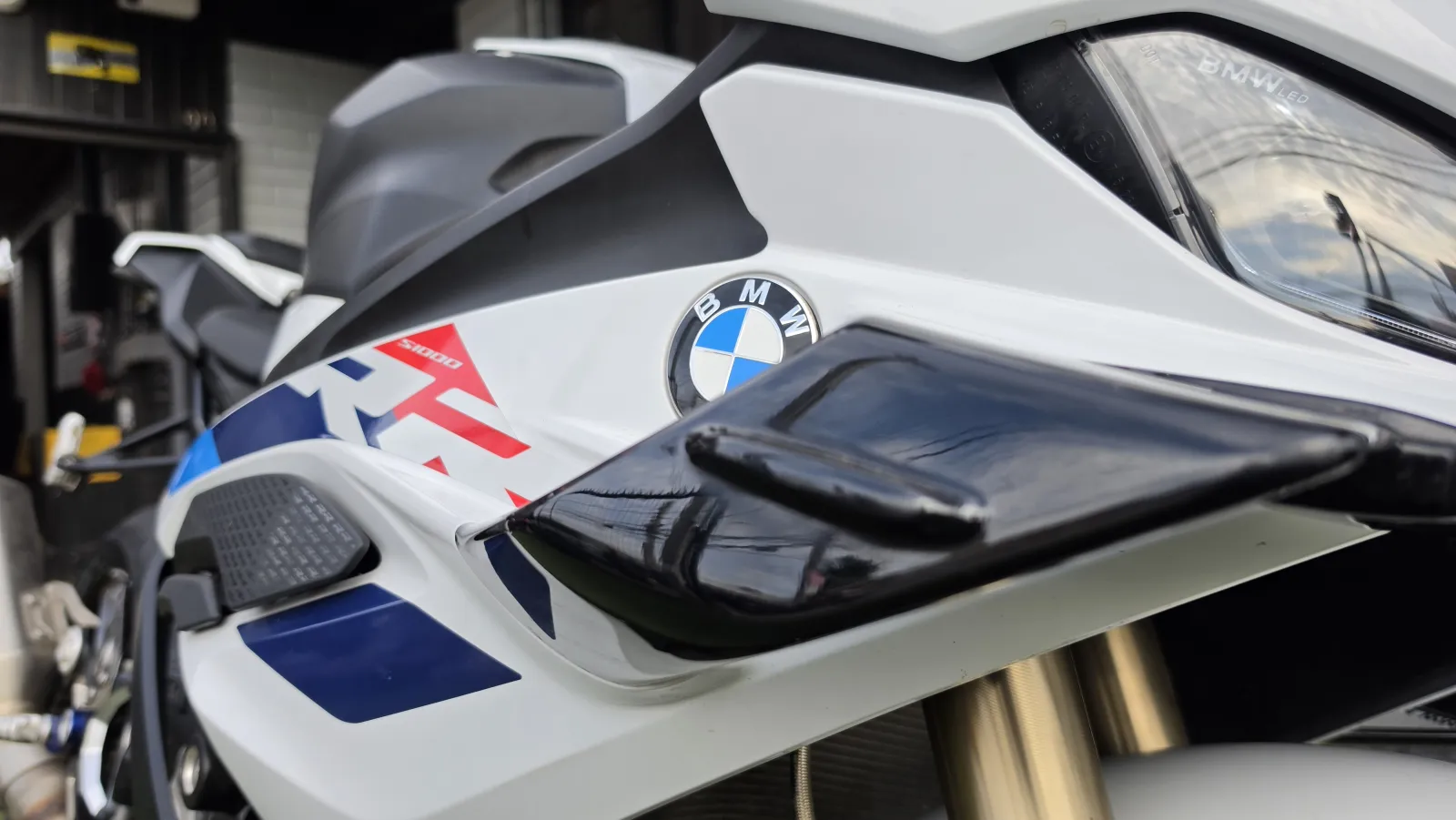 BMW S 1000 RR M Serie M foto 3