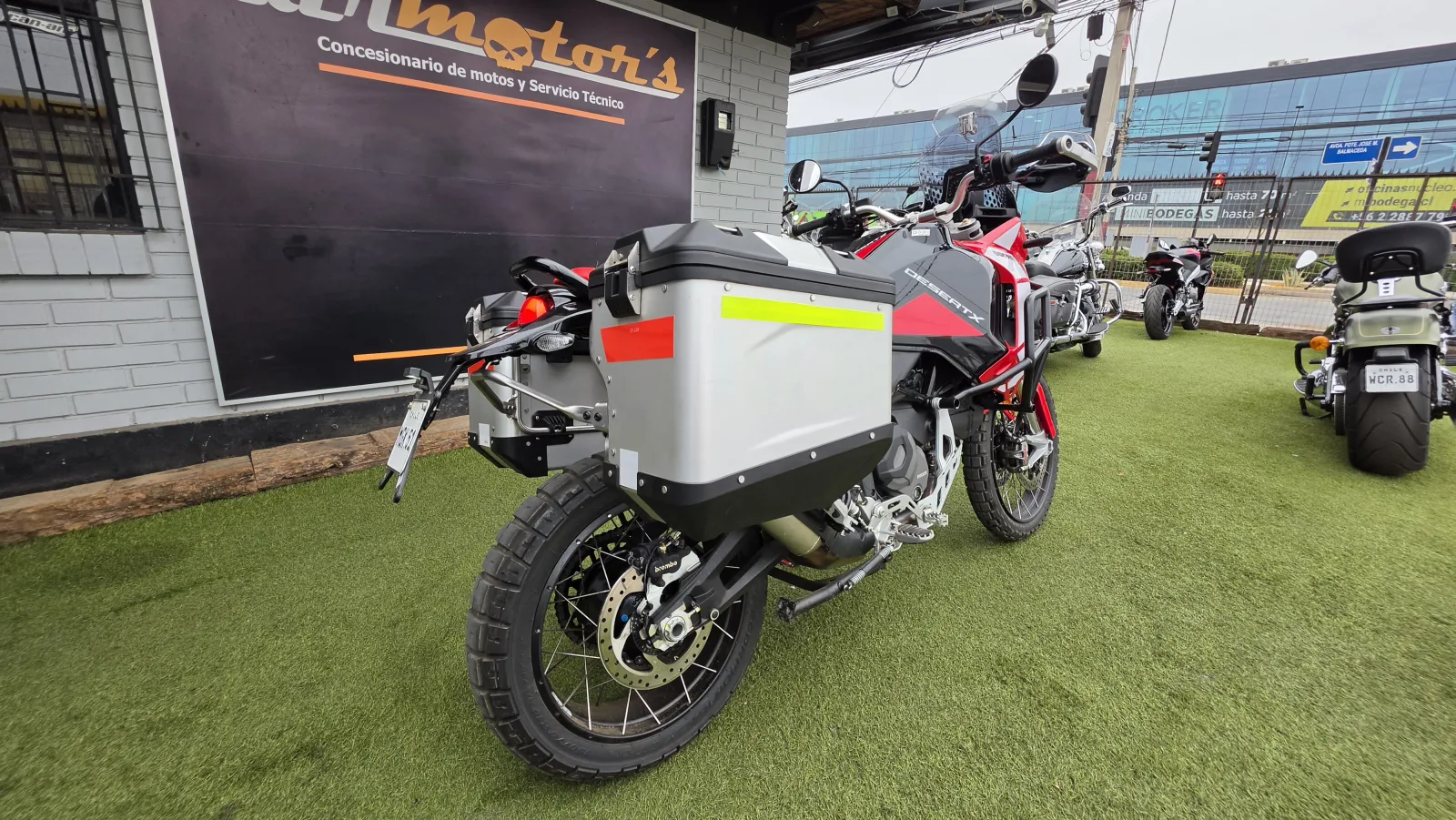 Ducati Desert X Discovery foto 2