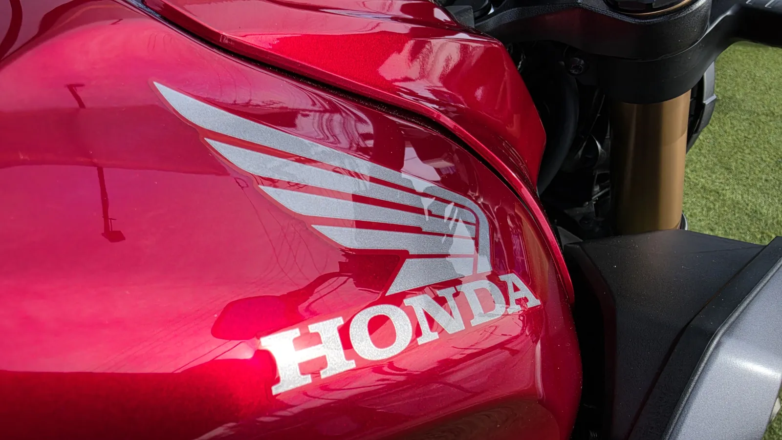 HONDA CB 650 R foto 11