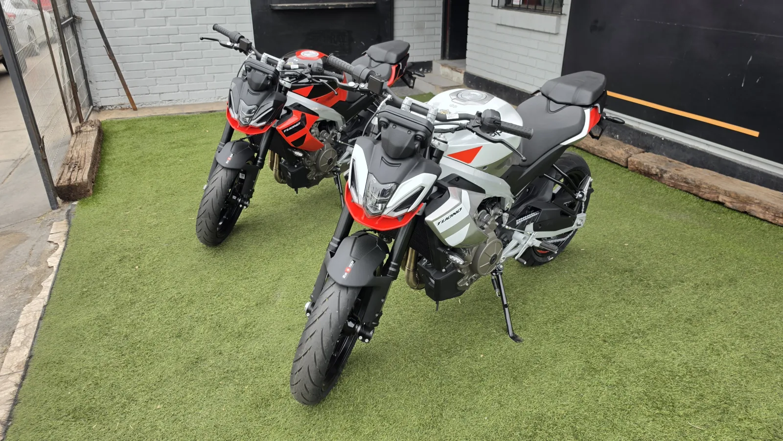 Aprilia Tuono 457 foto 20
