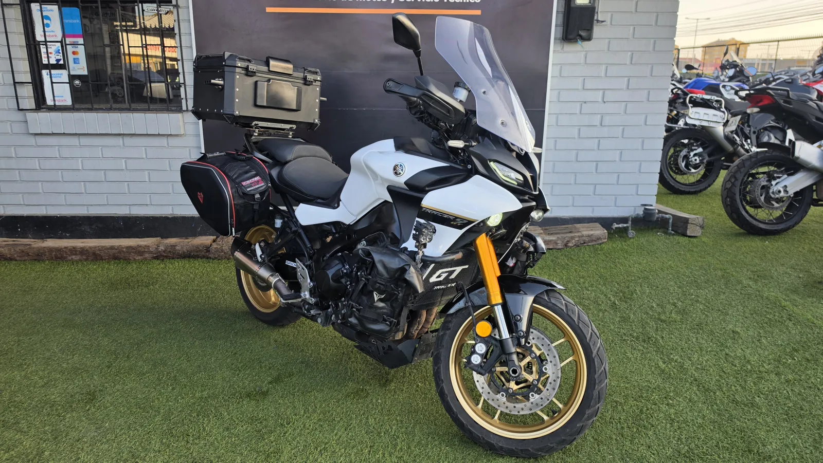 Yamaha Tracer GT foto 1